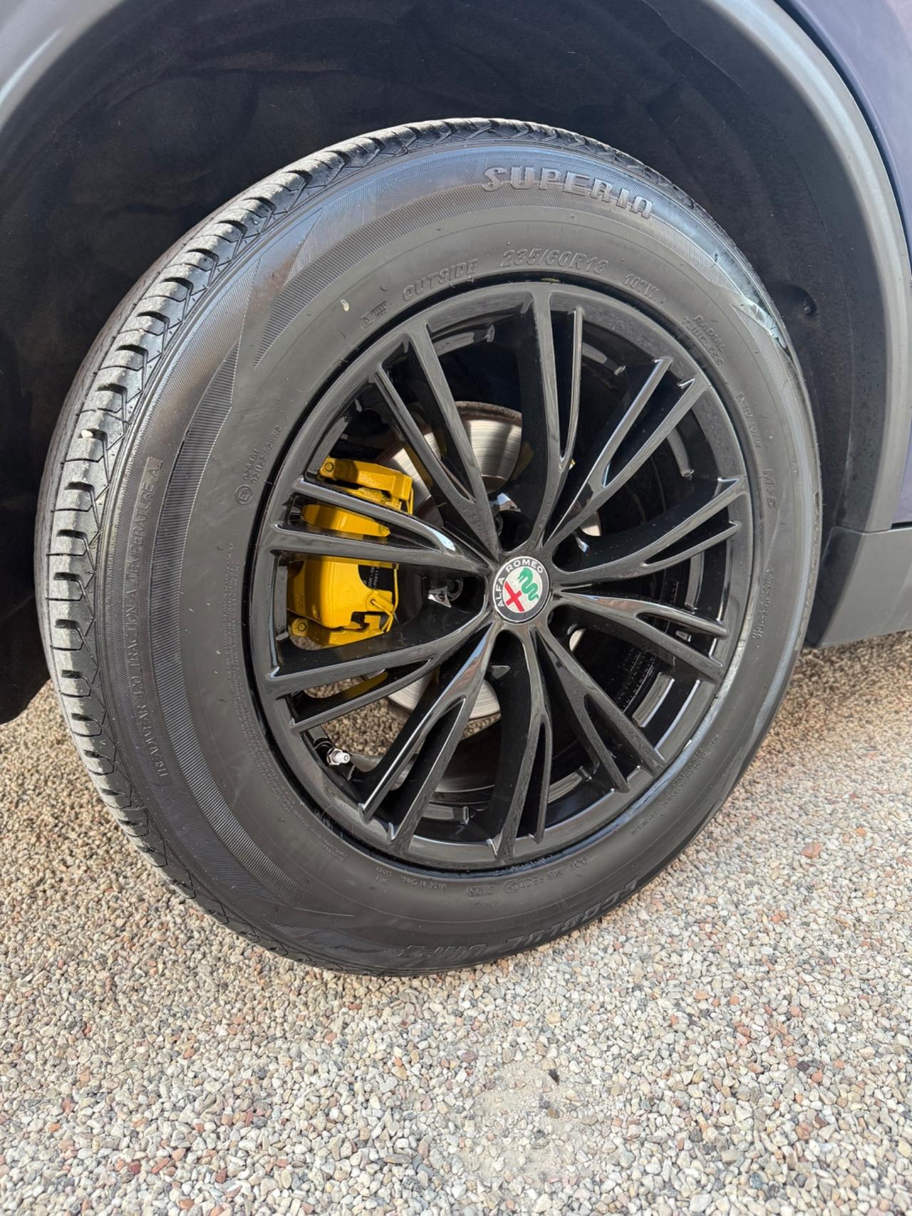 Alfa Romeo Stelvio 2.2 distribuzione pompa olio tagliando ok AT8 Q4 Executive