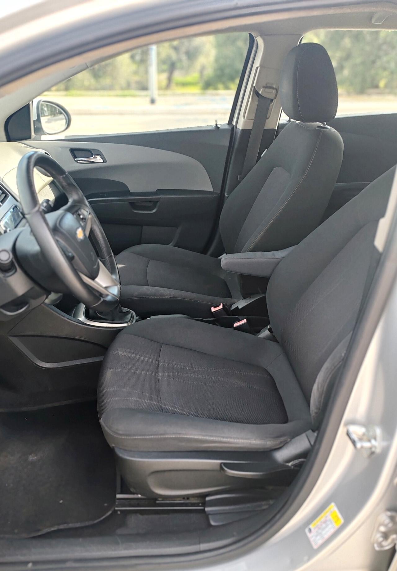 Chevrolet Aveo 1.2 86CV GPL 5 porte LT UNIPROPRIETARIO Neopatentati