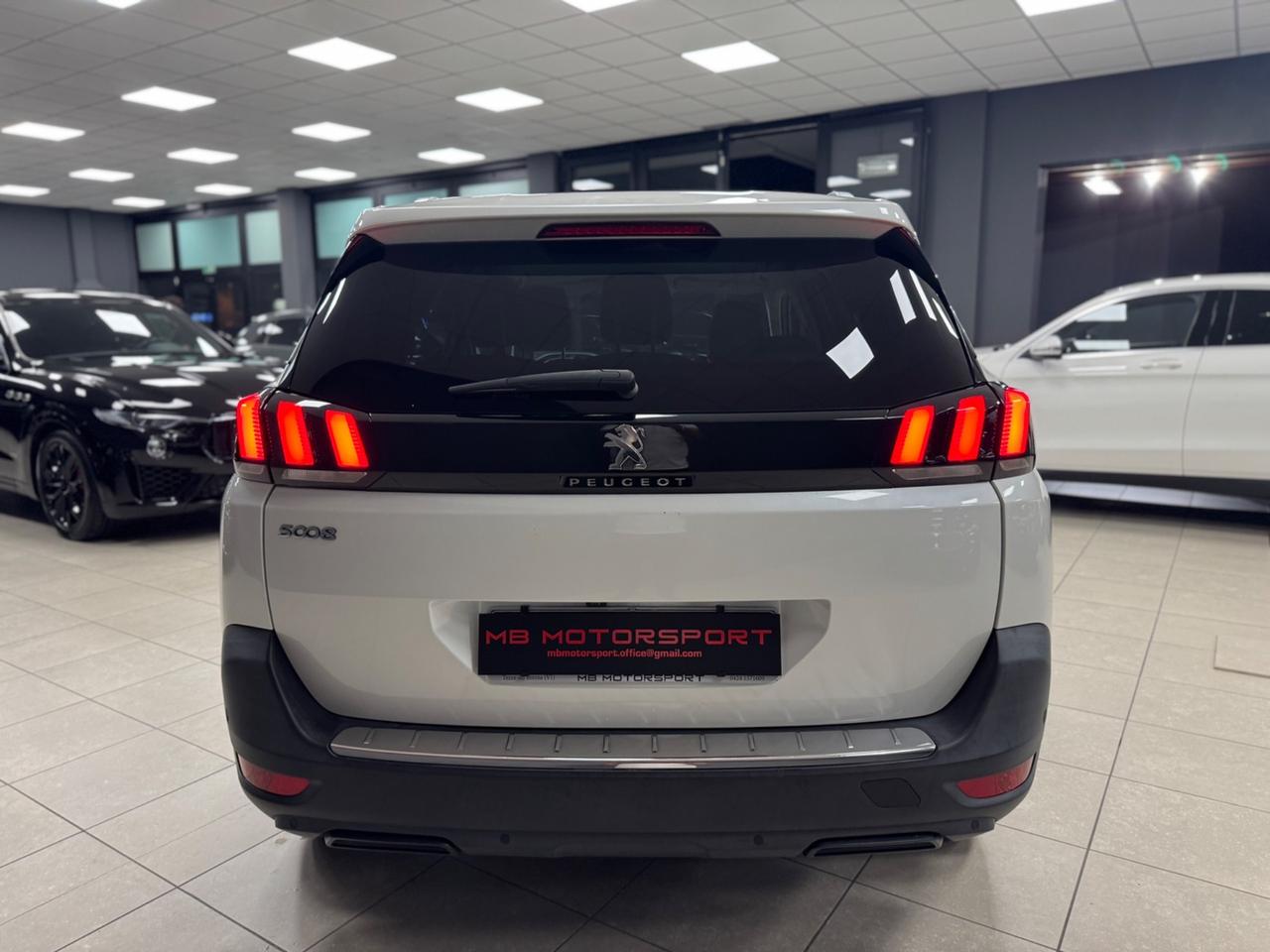 Peugeot 5008 PureTech Turbo 130 S&S Allure