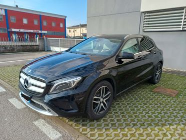 Mercedes-benz GLA 200 d Automatic 4Matic Premium