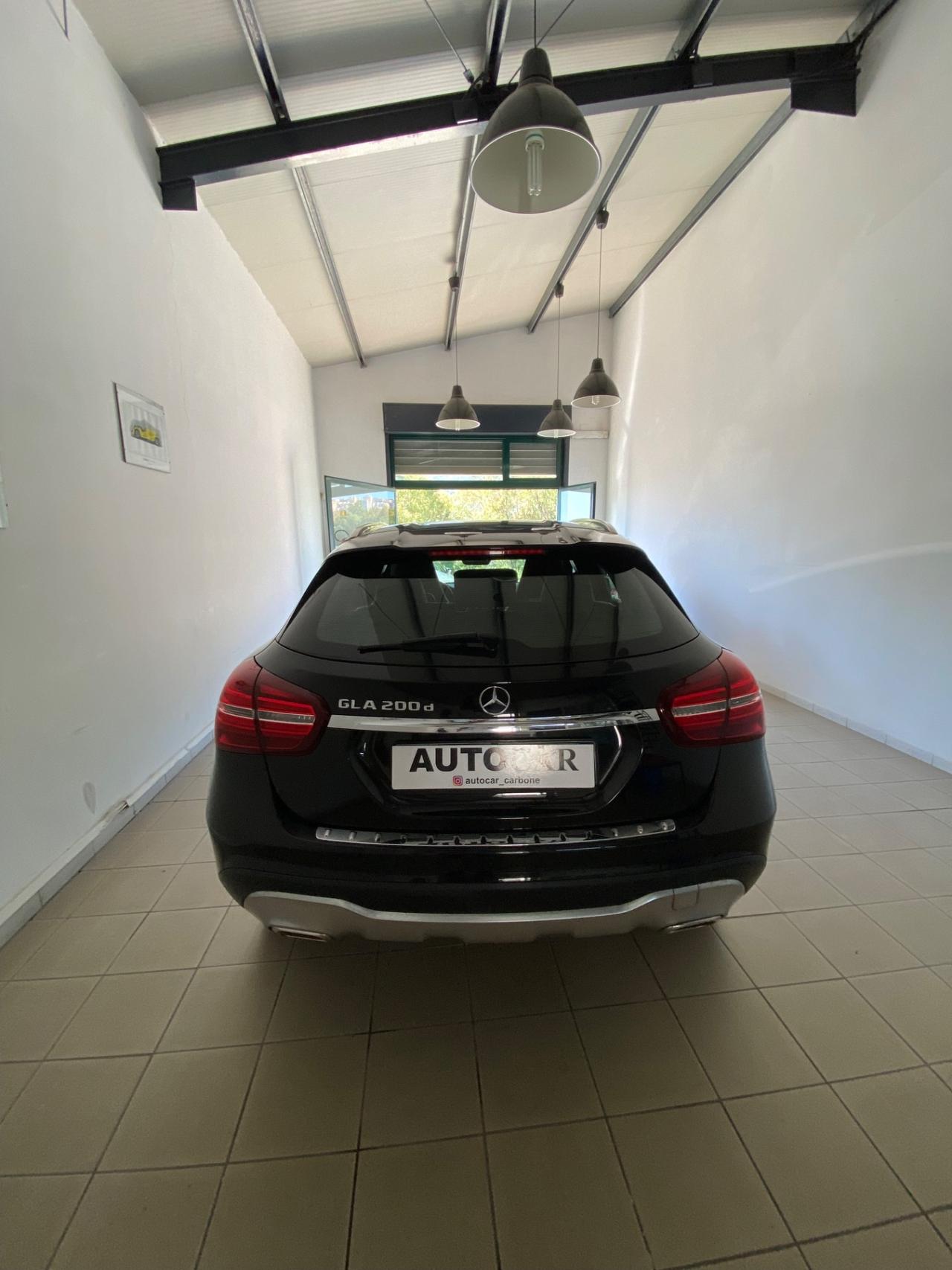 Mercedes-benz GLA 200 d Sport