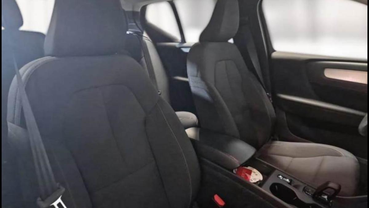 VOLVO Xc40 T4 Recharge Plug-In Inscription Expression N-1