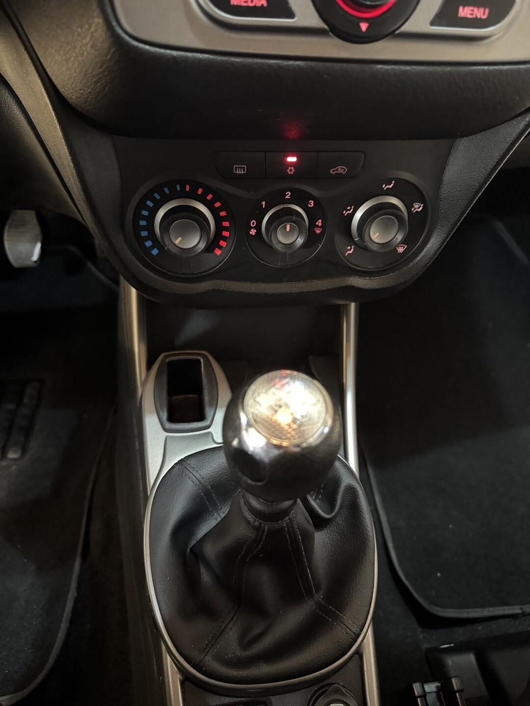 ALFA MiTo 1.4 Benz. 77 cv.