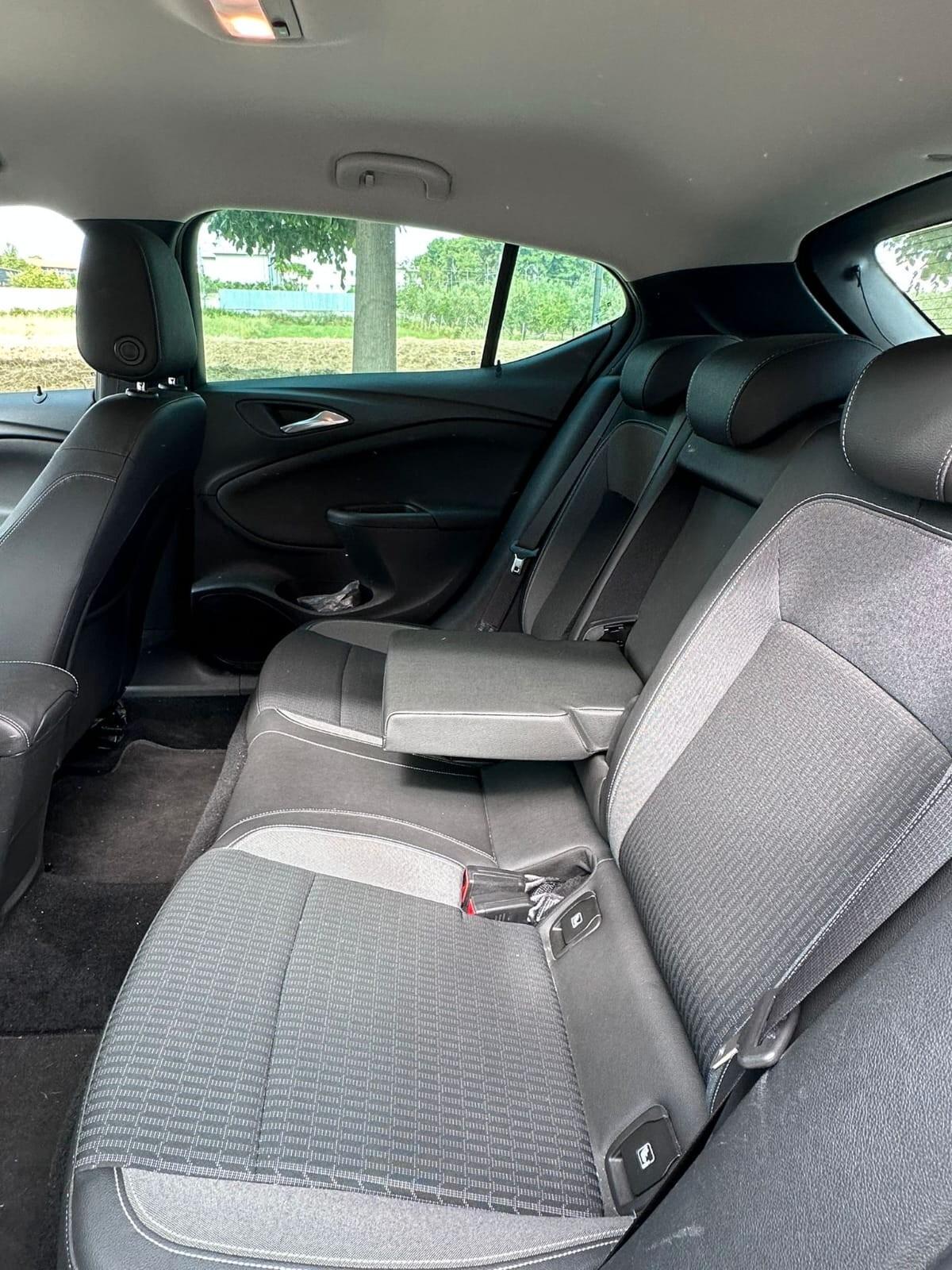 Opel Astra 1.5 CDTI 122 CV S&S 5 porte Ultimate