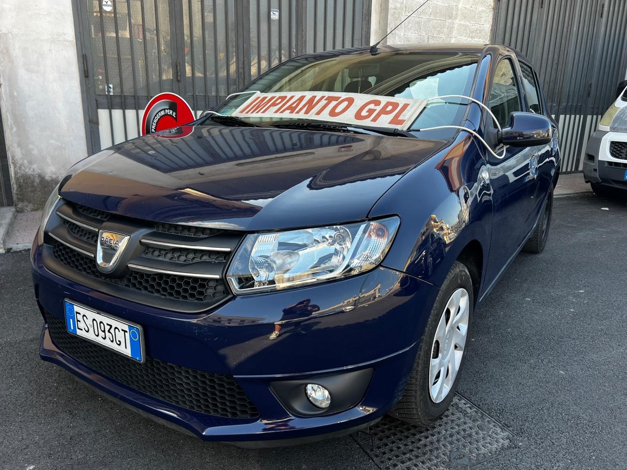 Dacia sandero 1,2 Benzina/GPL 2015