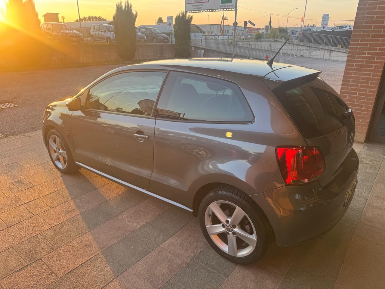 Volkswagen Polo 1.6 3 porte Highline BiFuel