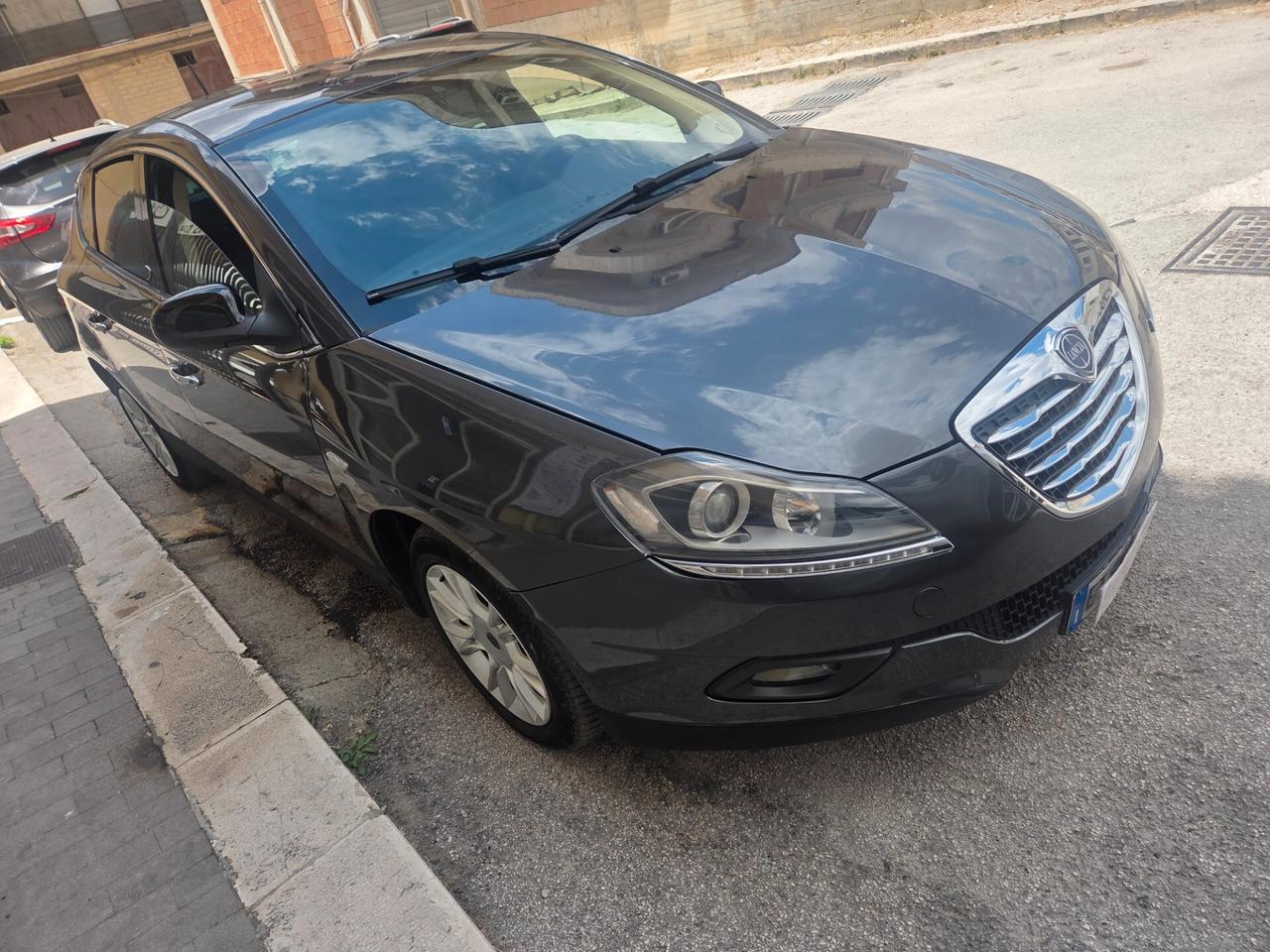 LANCIA DELTA ANNO 2014 1.6 MJET 120 CV KM CERTIFIC