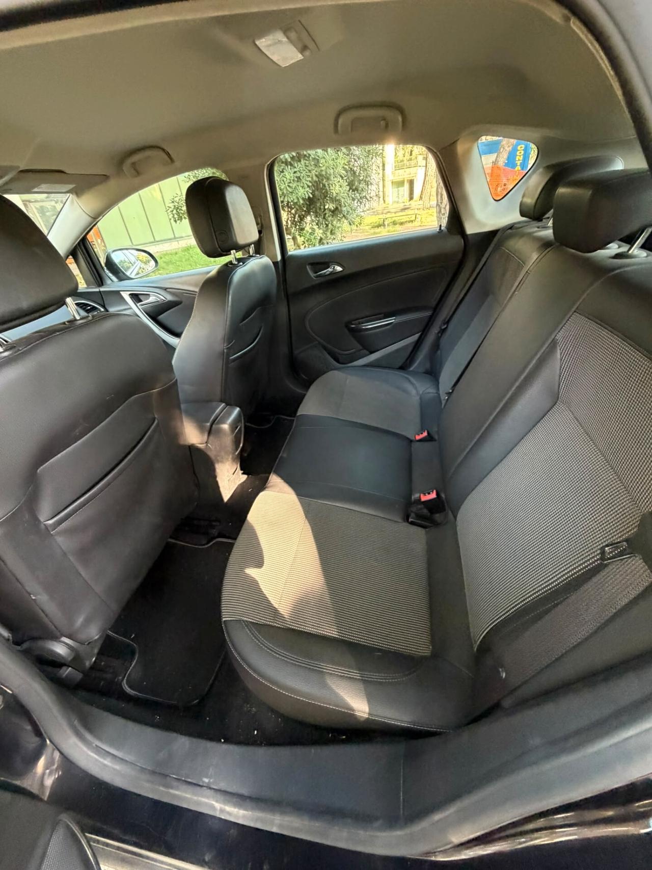Opel Astra 1.7 CDTI 110CV 5 porte Cosmo