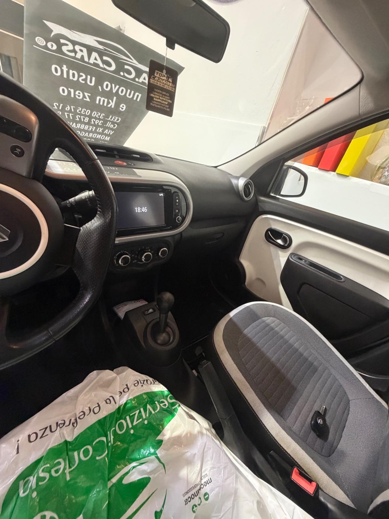 Renault Twingo SCe Stop&Start La Parisienne