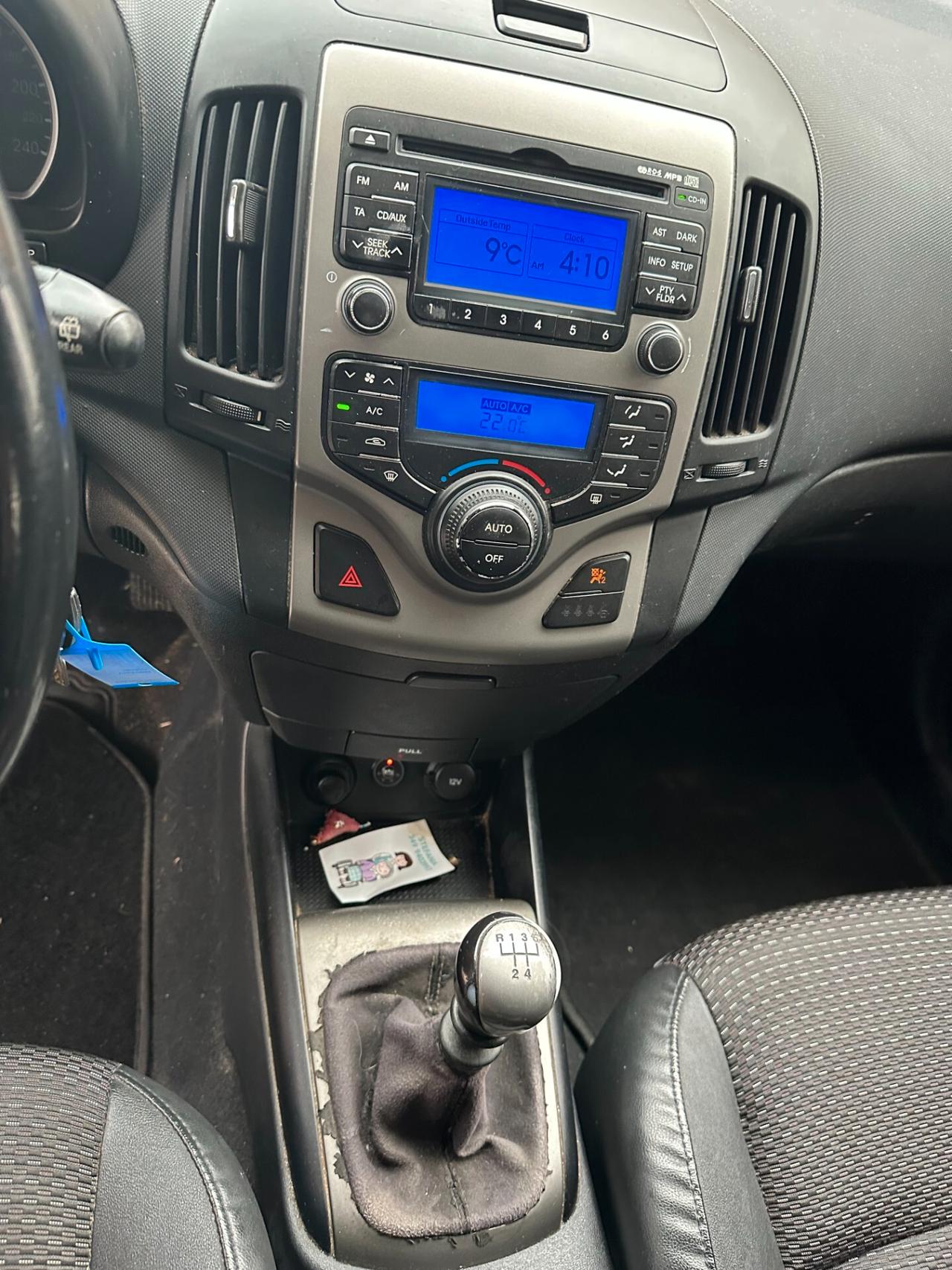 Hyundai i30 1.6 GPL (12 RATE)