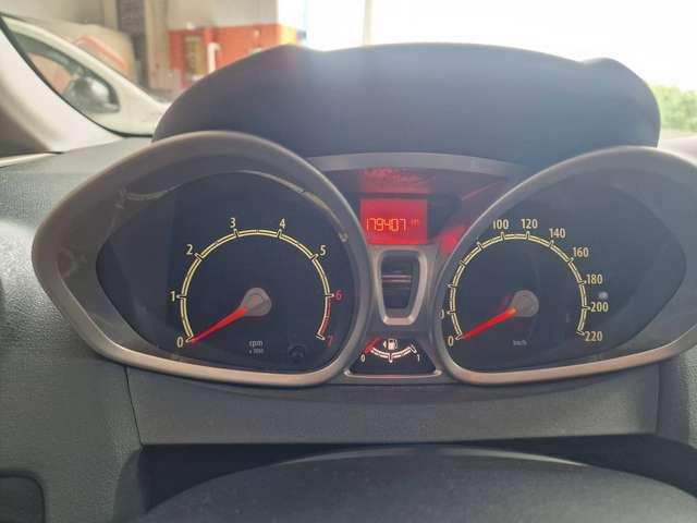 Ford Fiesta Fiesta 5p 1.4 16v Titanium Gpl