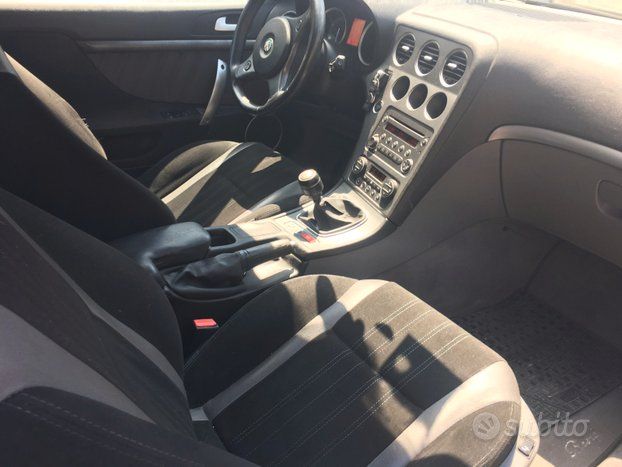 Alfa Romeo Brera 2006 photo 5