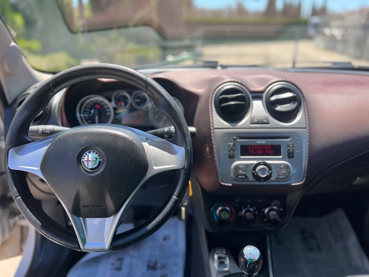 Alfa Romeo MiTo 1.4 78 CV NEOPATENTATI Distinctive Sport Pack DNA