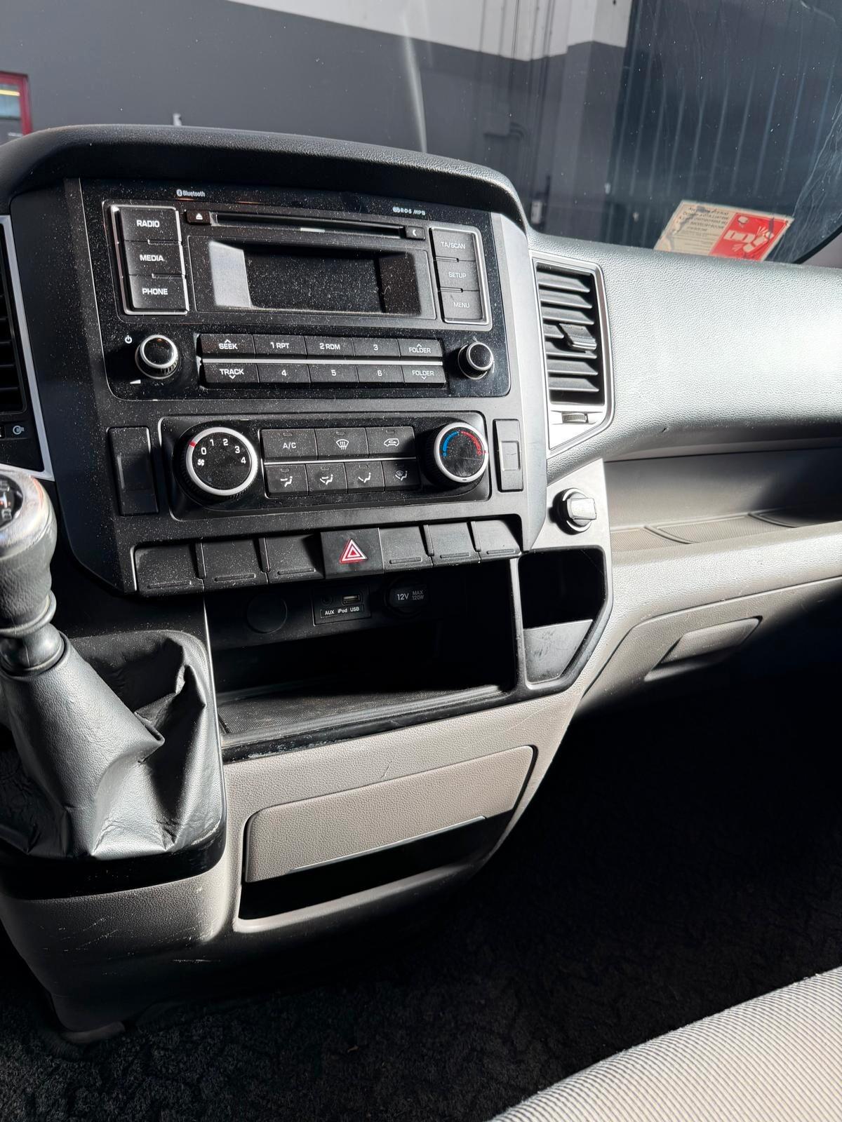 Hyundai H350 Cassonato 3posti