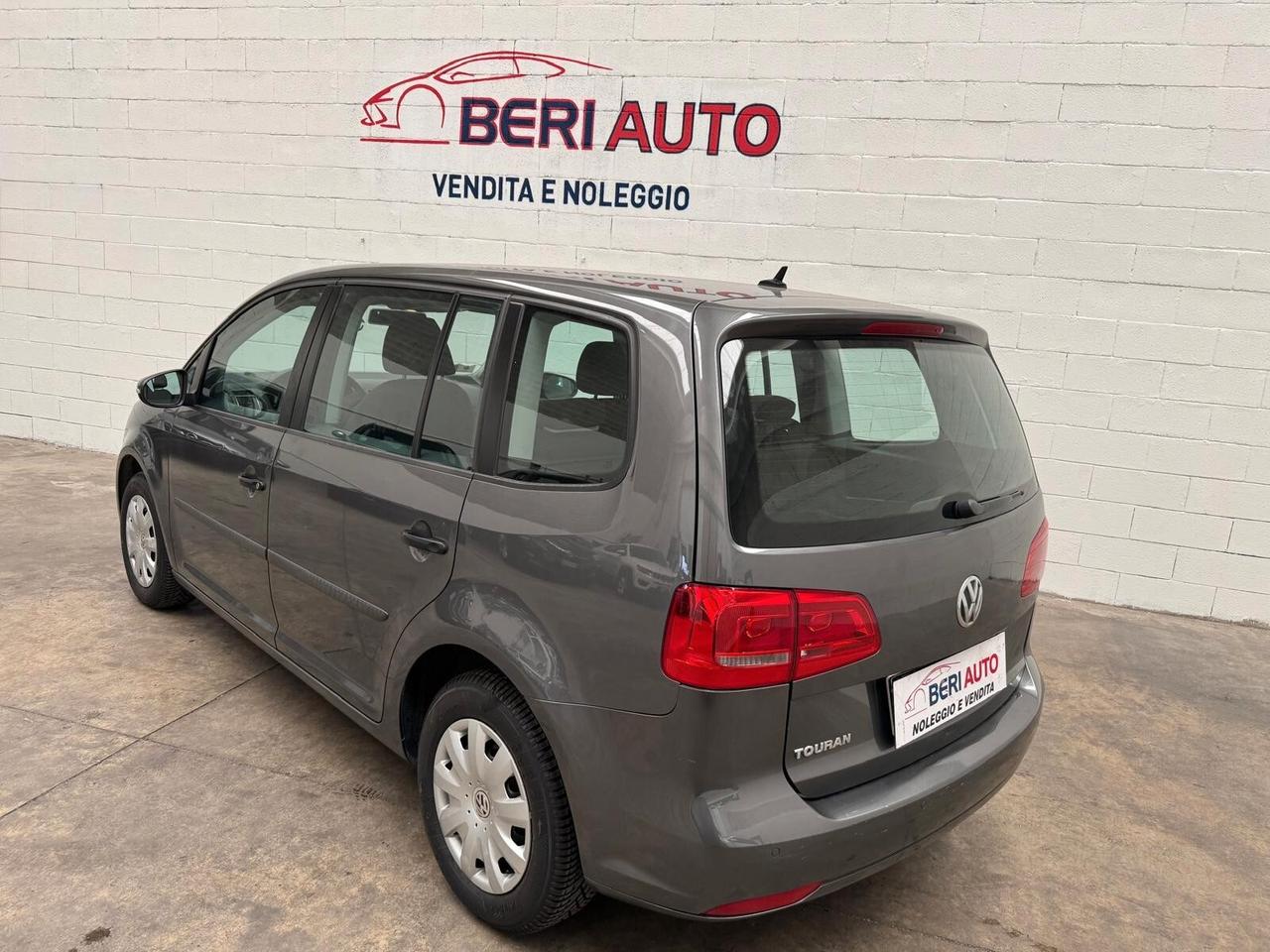 Volkswagen Touran benzina manuale 7 posti