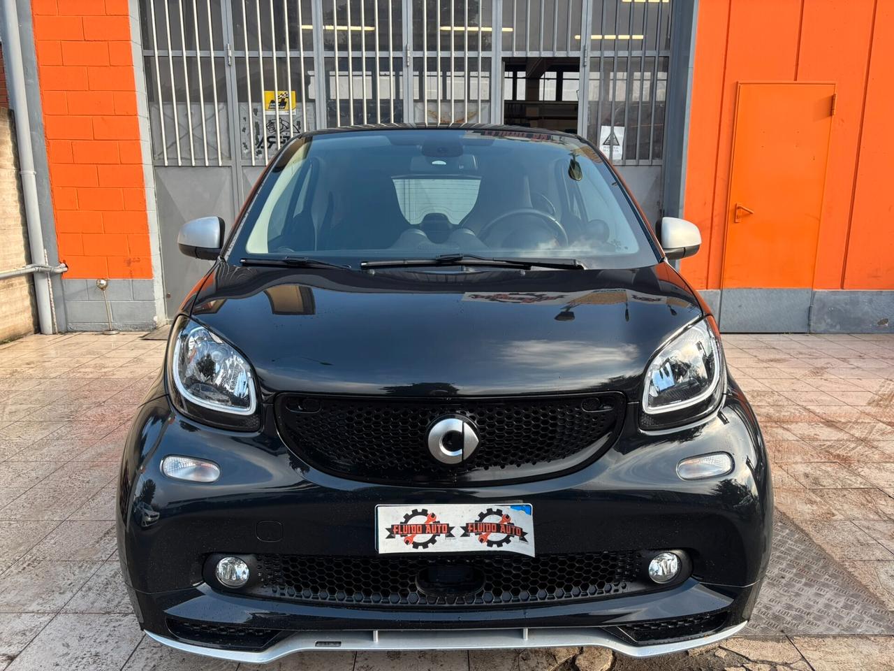 Smart ForTwo 90 0.9 Turbo twinamic Urbanrunner allestimento brabus