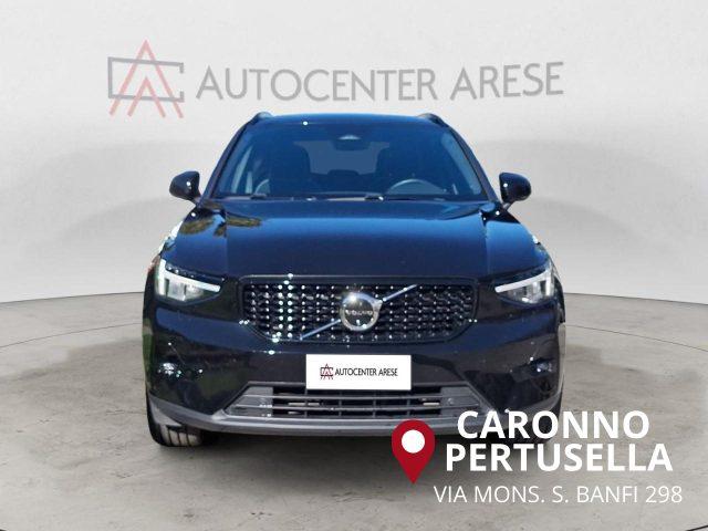 VOLVO XC40 B3 automatico Ultimate Dark