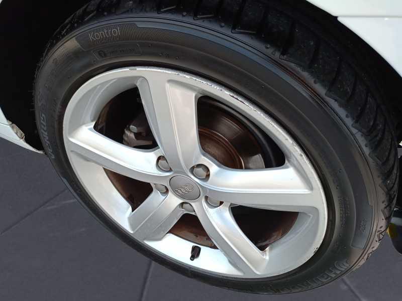 AUDI A3 Cabrio 1.6 tdi Ambition