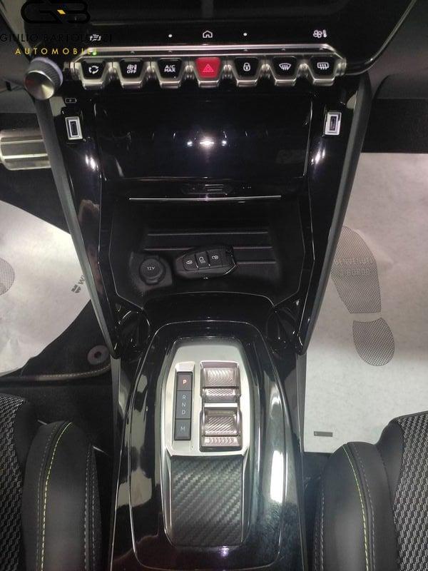 Peugeot 2008 Hybrid 145cv e-DCS6 GT auto