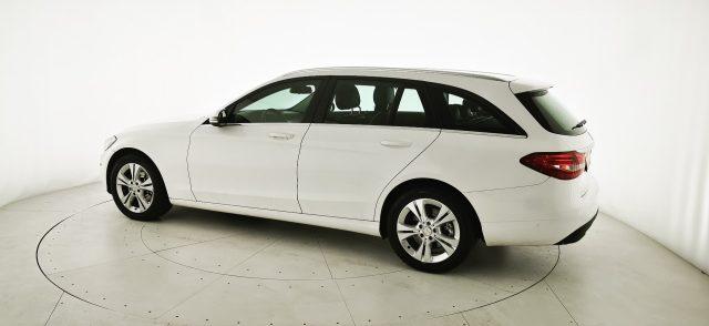 MERCEDES-BENZ C 200 d S.W. Auto Business