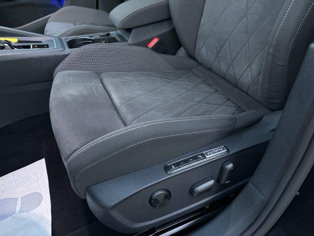 VOLKSWAGEN Golf 2.0TDI 150 DSG Style