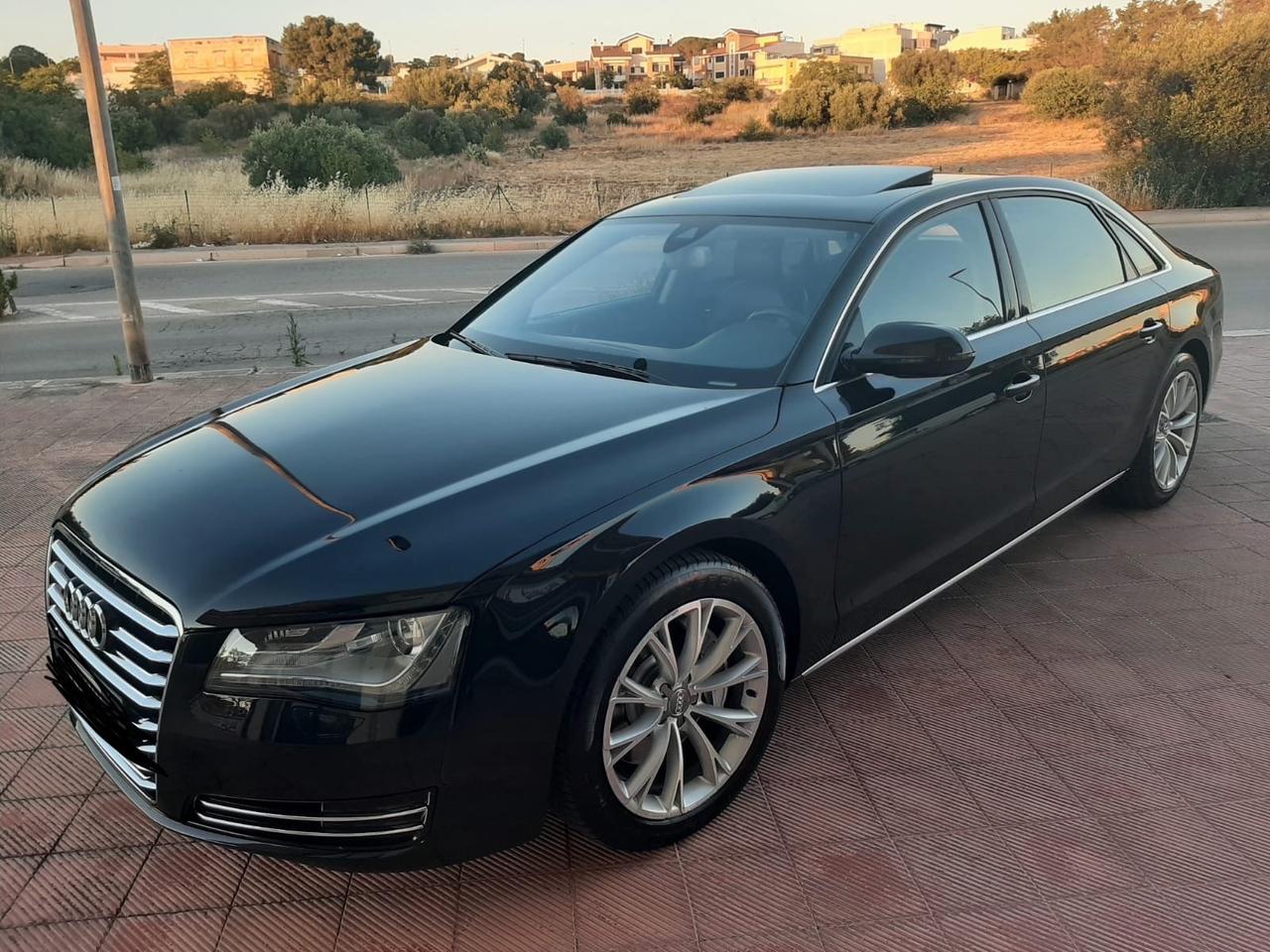 Audi A8 3.0 TDI 258 CV clean diesel quattro tiptronic