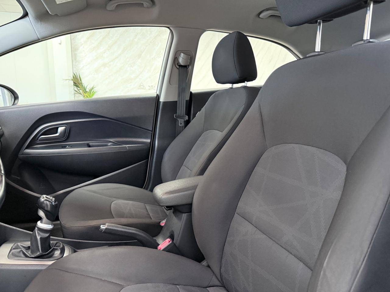Kia Rio 1.1 CRDi 5p. Cool