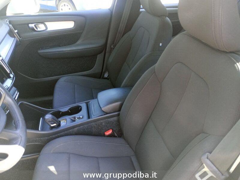 Volvo XC40 Diesel 2.0 d3 Momentum Pro awd auto my21