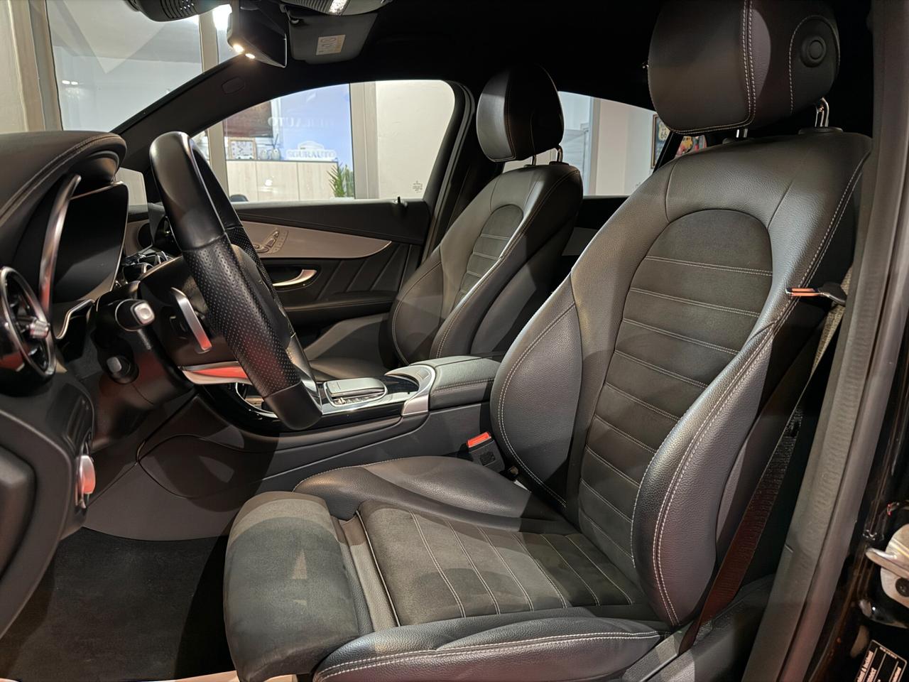 MERCEDES GLC COUPÉ 300D PREMIUM AMG 4MATIC 2022