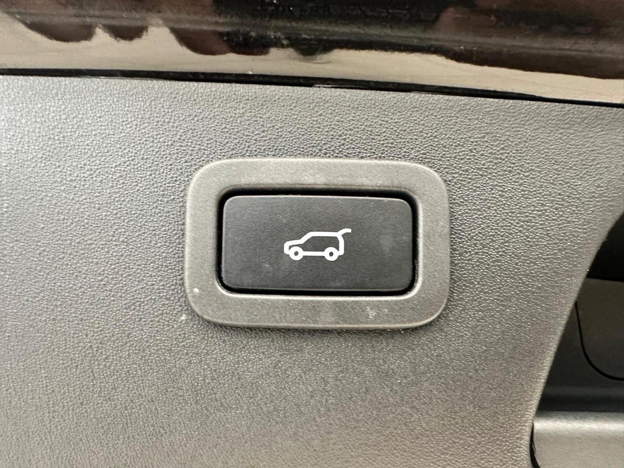 JAGUAR E-PACE 2021 1.5 i3 mhev SE fwd 160cv auto SOLI 42.000 KM