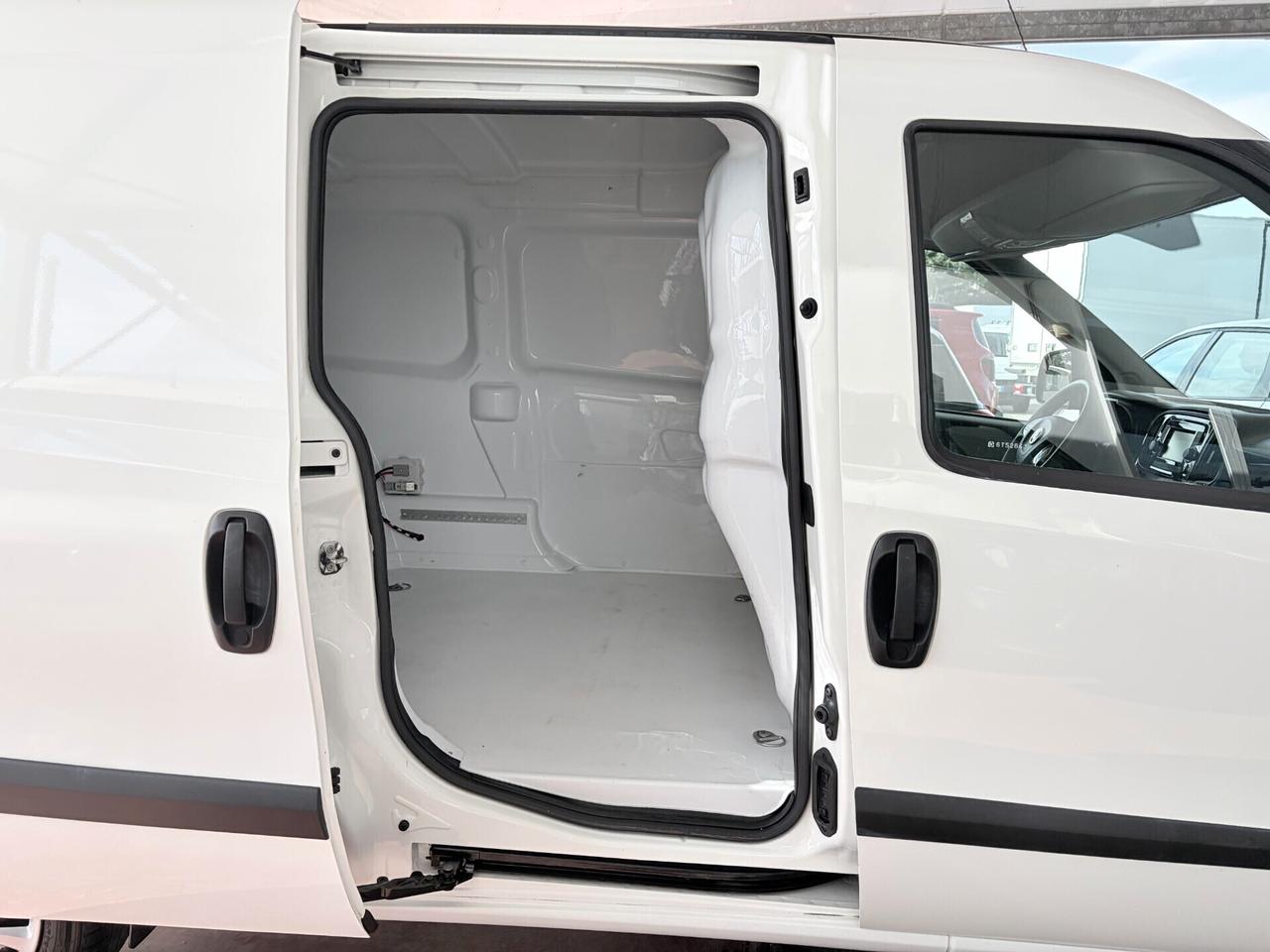 Fiat Doblo 1.6 MJT 105CV S&S 3 POSTI Cargo Maxi