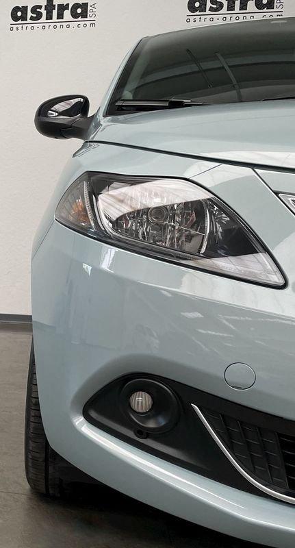 Lancia Ypsilon 1.0 FireFly 5 porte S&S Hybrid Silver Plus