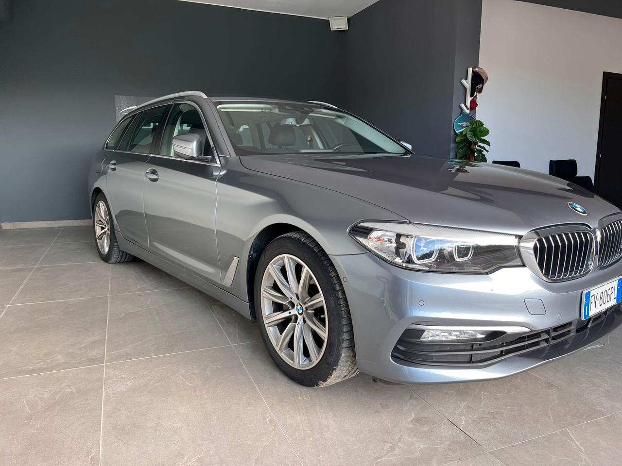 Bmw 520 520d aut. Touring Luxury