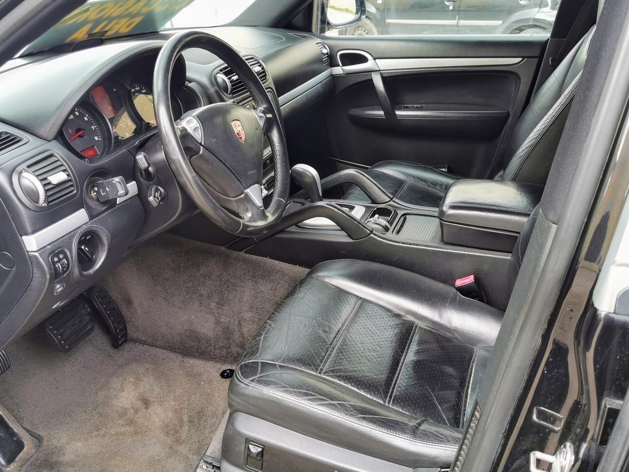 Porsche Cayenne 3.2 V6 cat IMP GAS garanzia 24 mesi