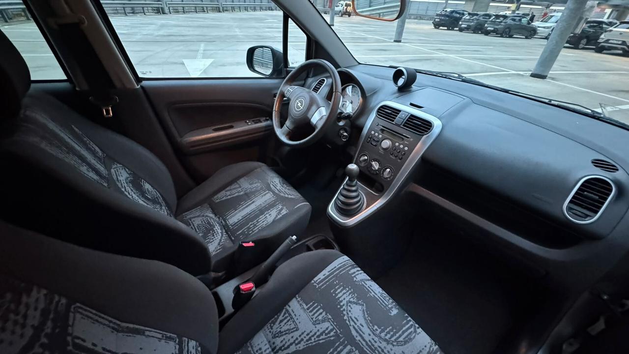 Opel Agila 1.2 16V 94CV Enjoy