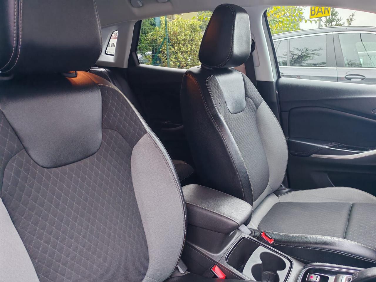 Opel Grandland 1.5 diesel Ecotec aut. Business Elegance