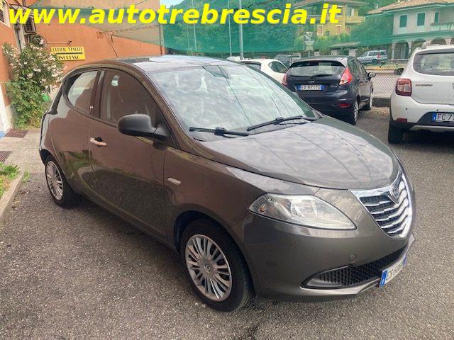 LANCIA Ypsilon 1.2 69 CV 5 porte Silver