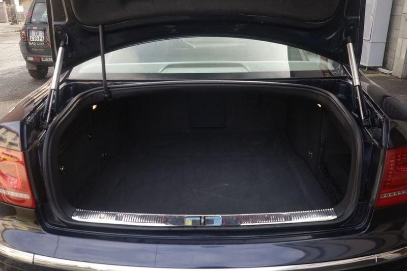 Volkswagen Phaeton Volkswagen Phaeton 3.0/240 V6 TDI DPF 4mot. tip. 5 posti Unicoproprietario