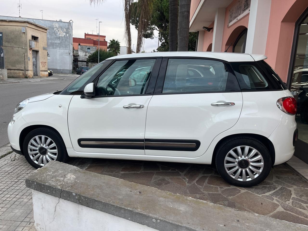 Fiat 500L 1.4 95 CV Lounge