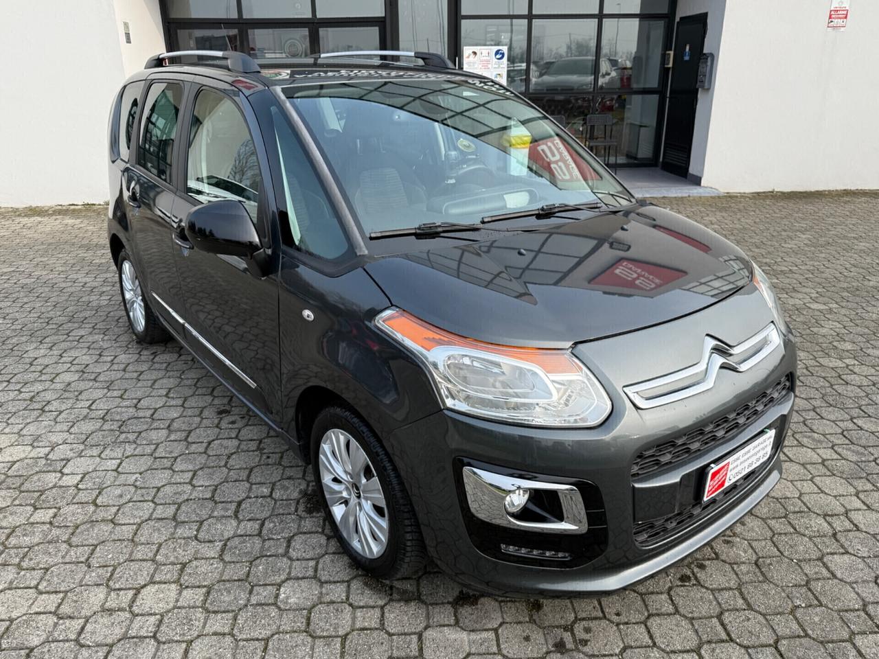 Citroen C3 Picasso 1.2 b.| CERCHI IN LEGA