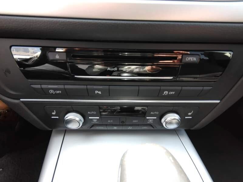 Audi A6 Avant 2.0 TDI 190 CV ultra S tronic S-LINE Business Plus