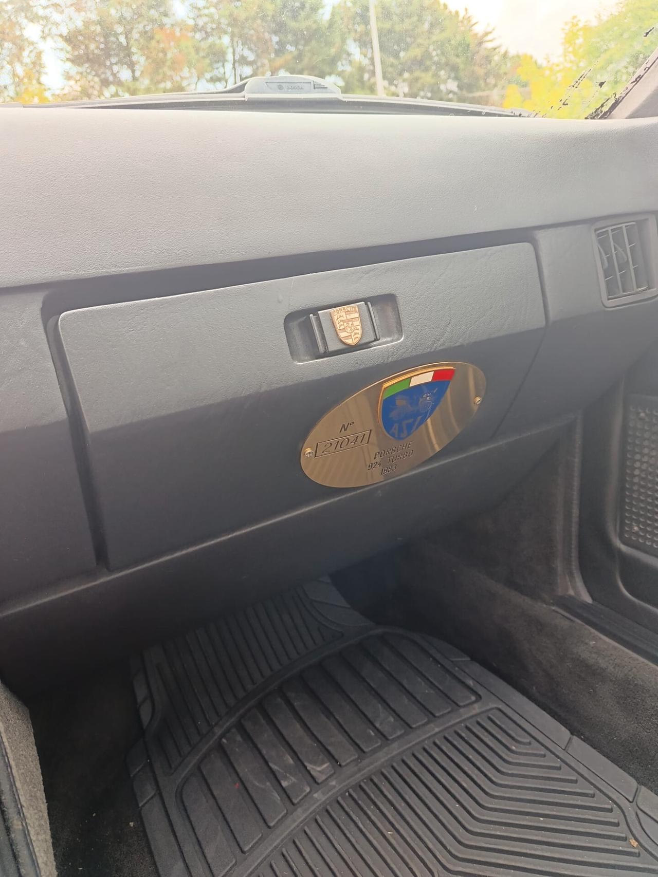 Porsche 924 2.0 Turbo ASI ORO