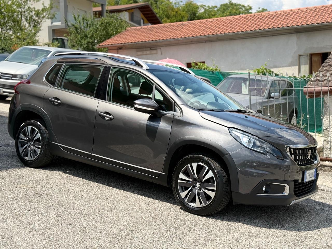 Peugeot 2008 BlueHDi 120 EAT6 S&S Allure