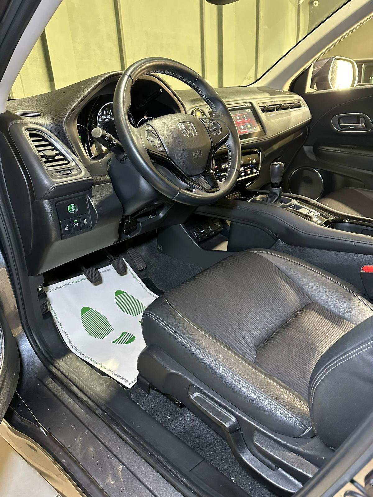 Honda HR-V 1.5 i-VTEC Executive Navi ADAS