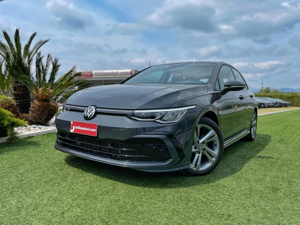 Volkswagen Golf 2.0 TDI 150 CV DSG SCR R-Line