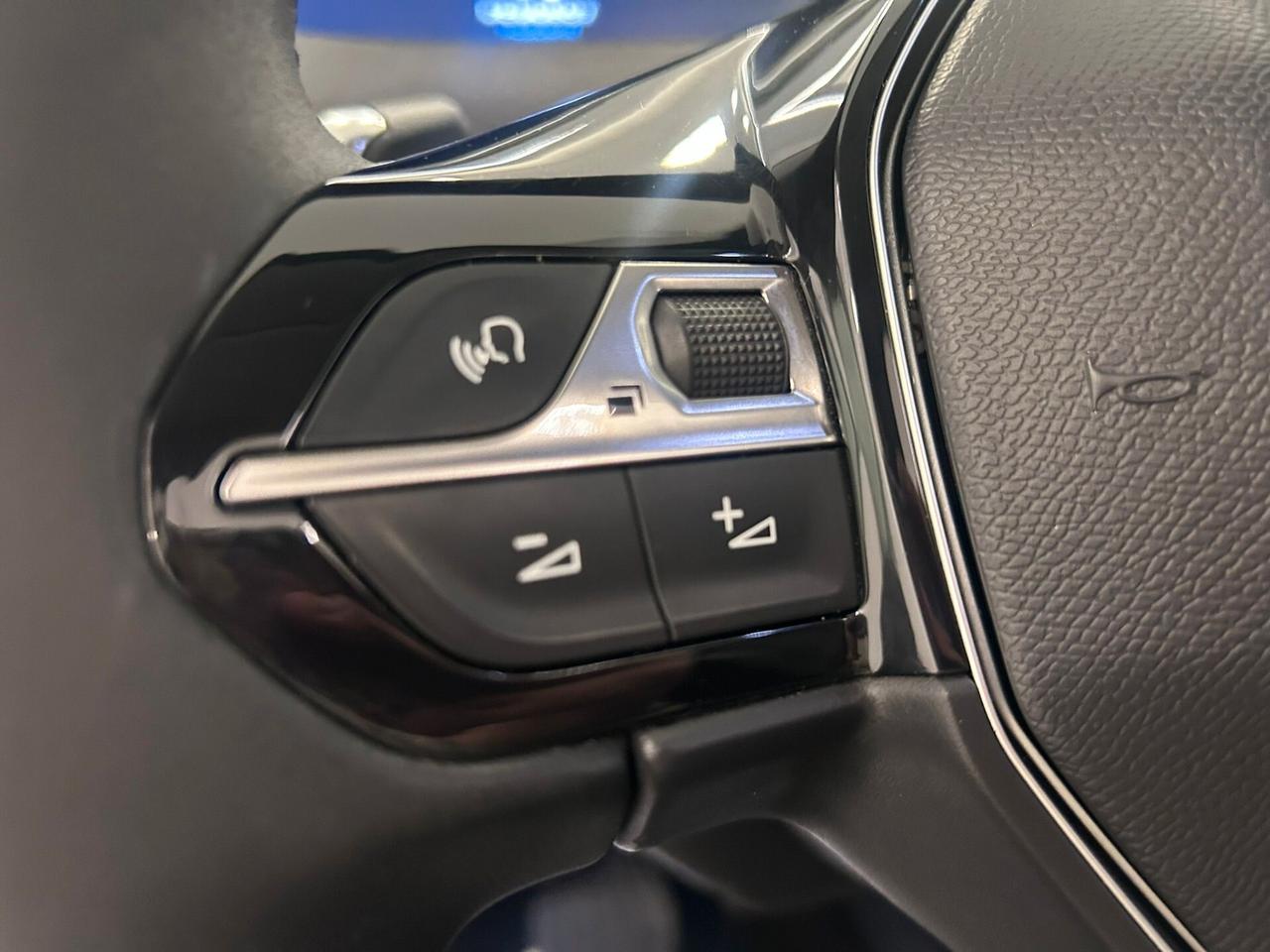 Peugeot 5008 1.5 hdi 130cv Allure 7p TETTO 2018