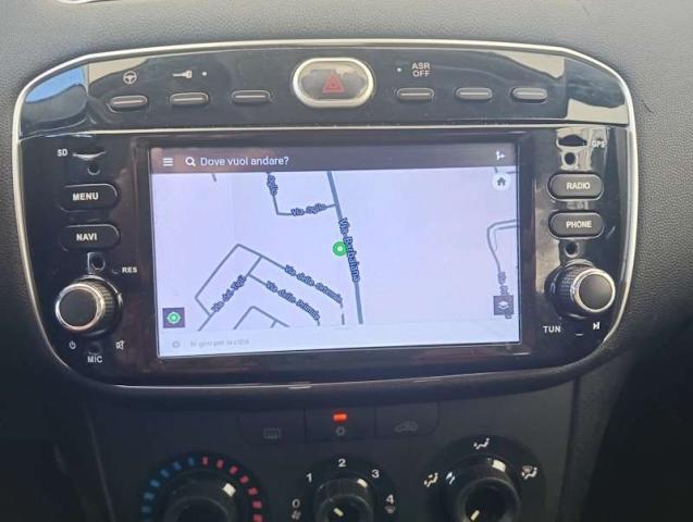 Fiat Punto Punto III 2012 5p 1.2 Lounge E6