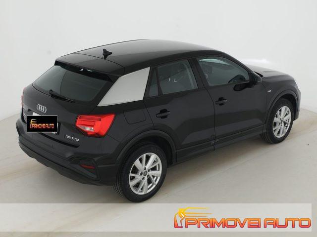 AUDI Q2 35 TFSI Black