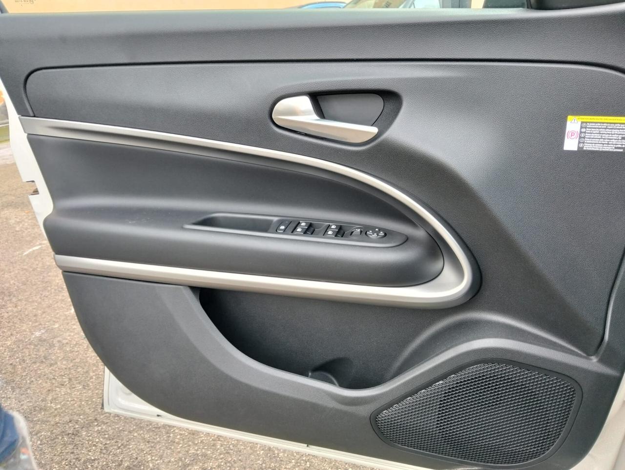 Jeep Avenger 1.2 Turbo MHEV 2025 SINISTRATA