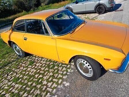 Alfa Romeo GT 1300
